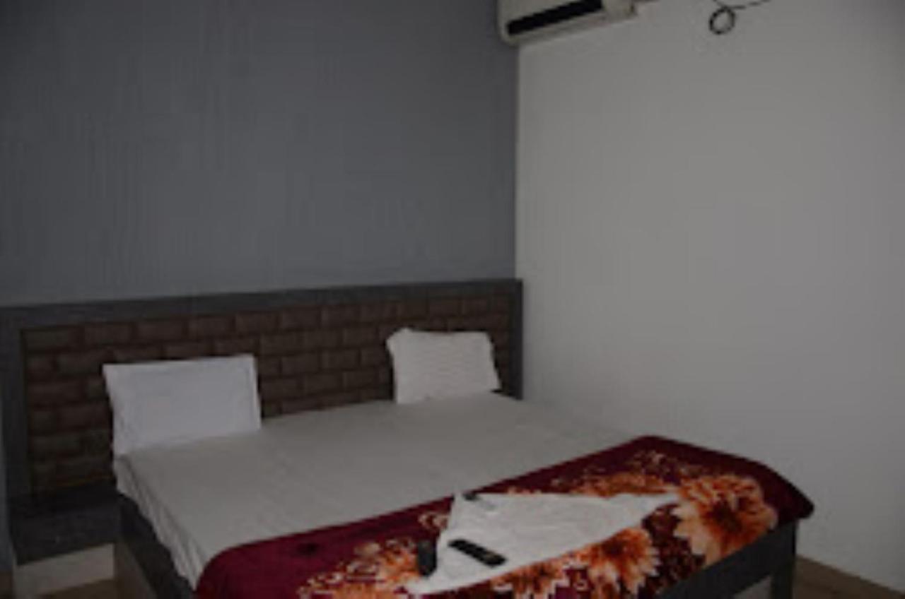 Hotel Rajawat , Madhya Pradesh Vidisha Εξωτερικό φωτογραφία
